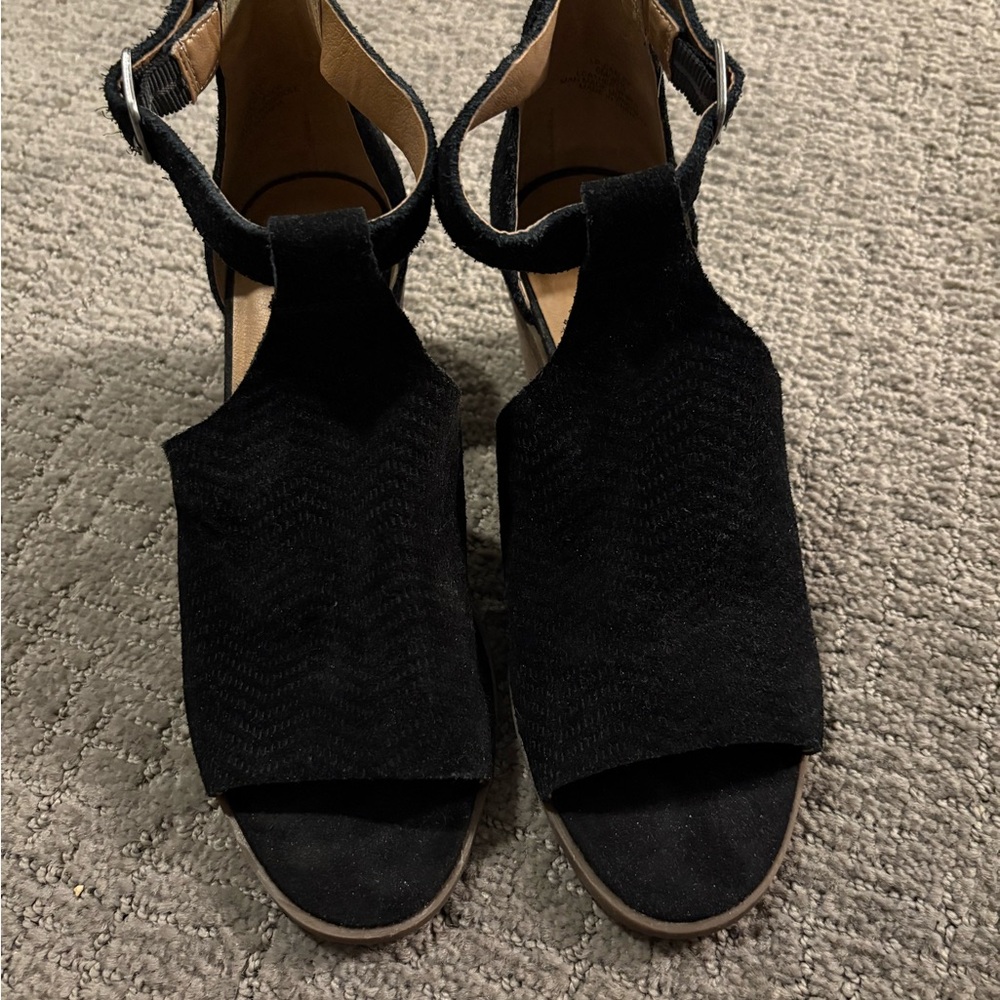 Lucky Brand Black Women's Sandals